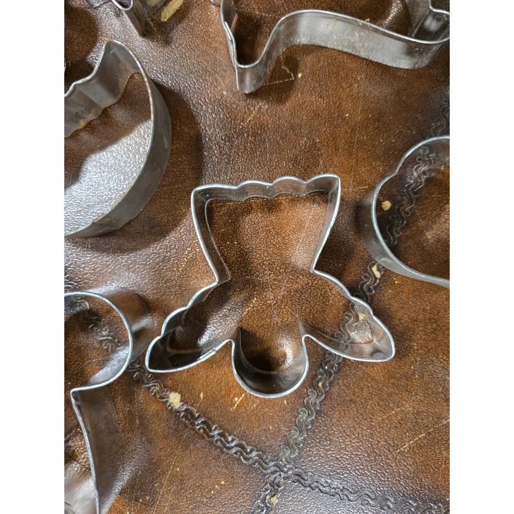 37 Metal Cookie Cutters, Various Sizes Shapes, 11 Mini, 26 Large, Homemade Cooki